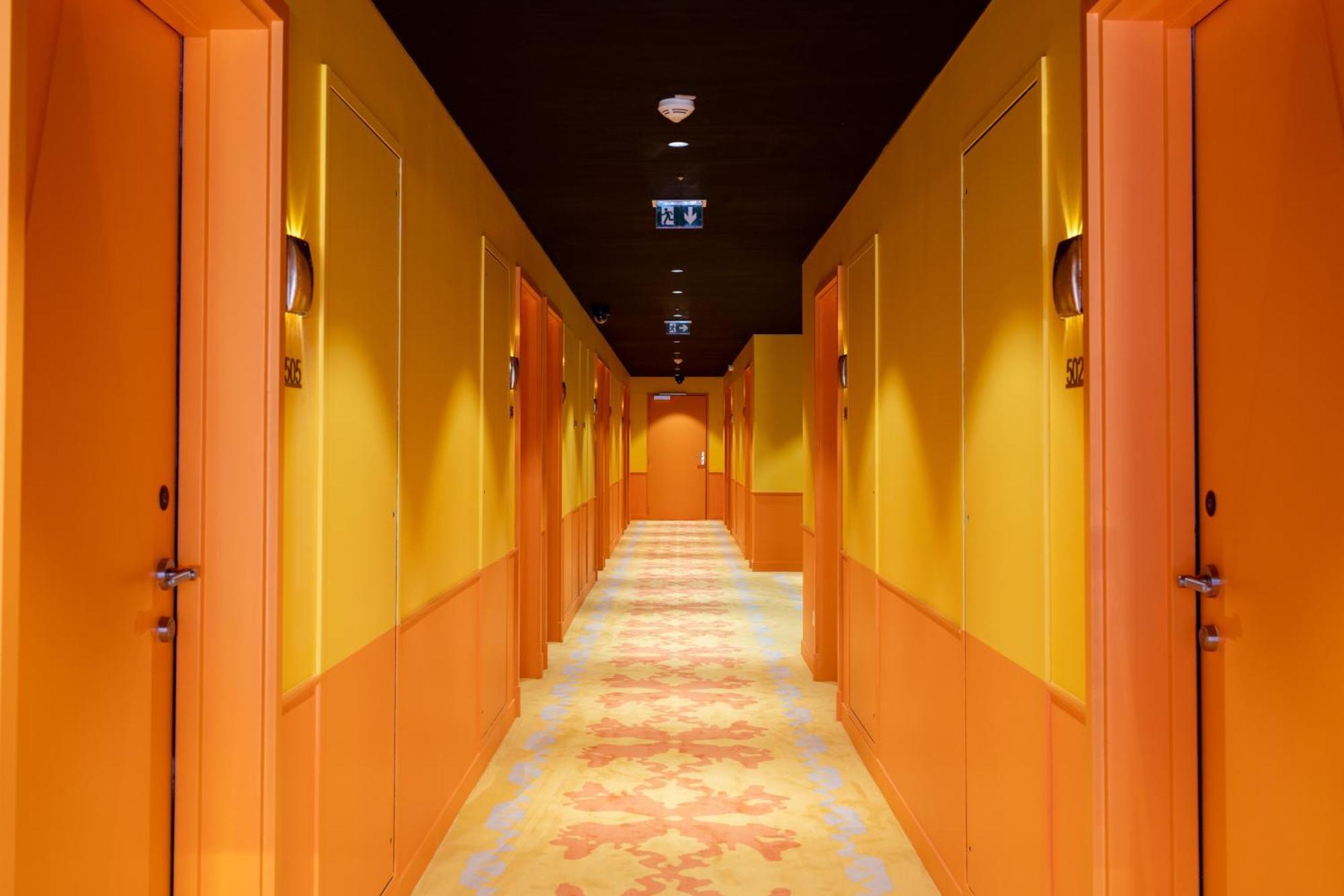 Hotel Kyriad Prestige Paris Asnieres Bagian luar foto