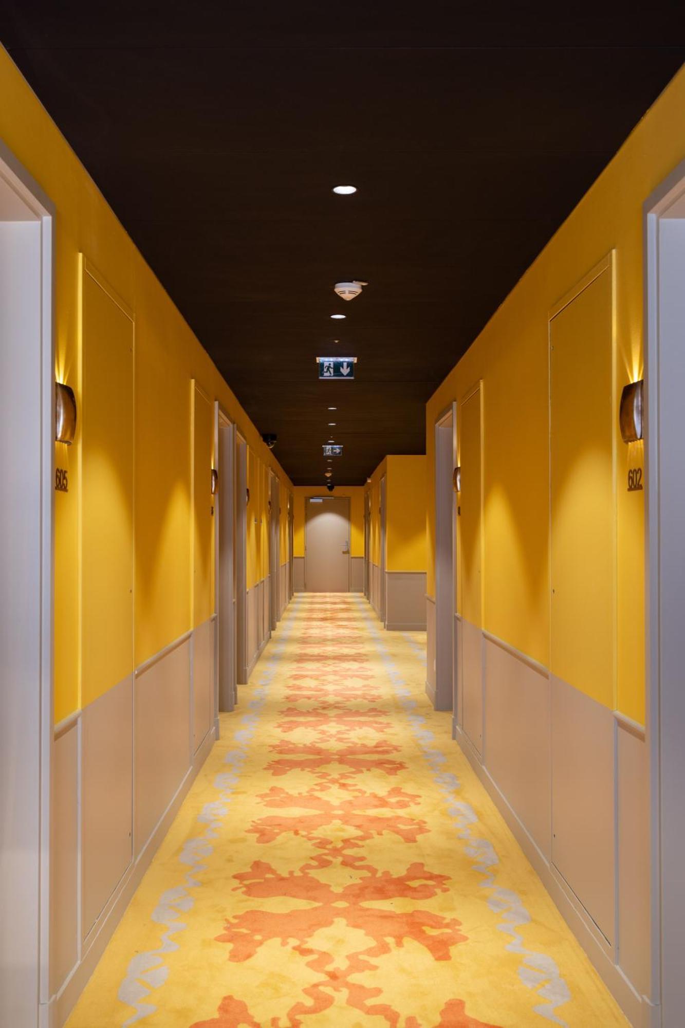 Hotel Kyriad Prestige Paris Asnieres Bagian luar foto