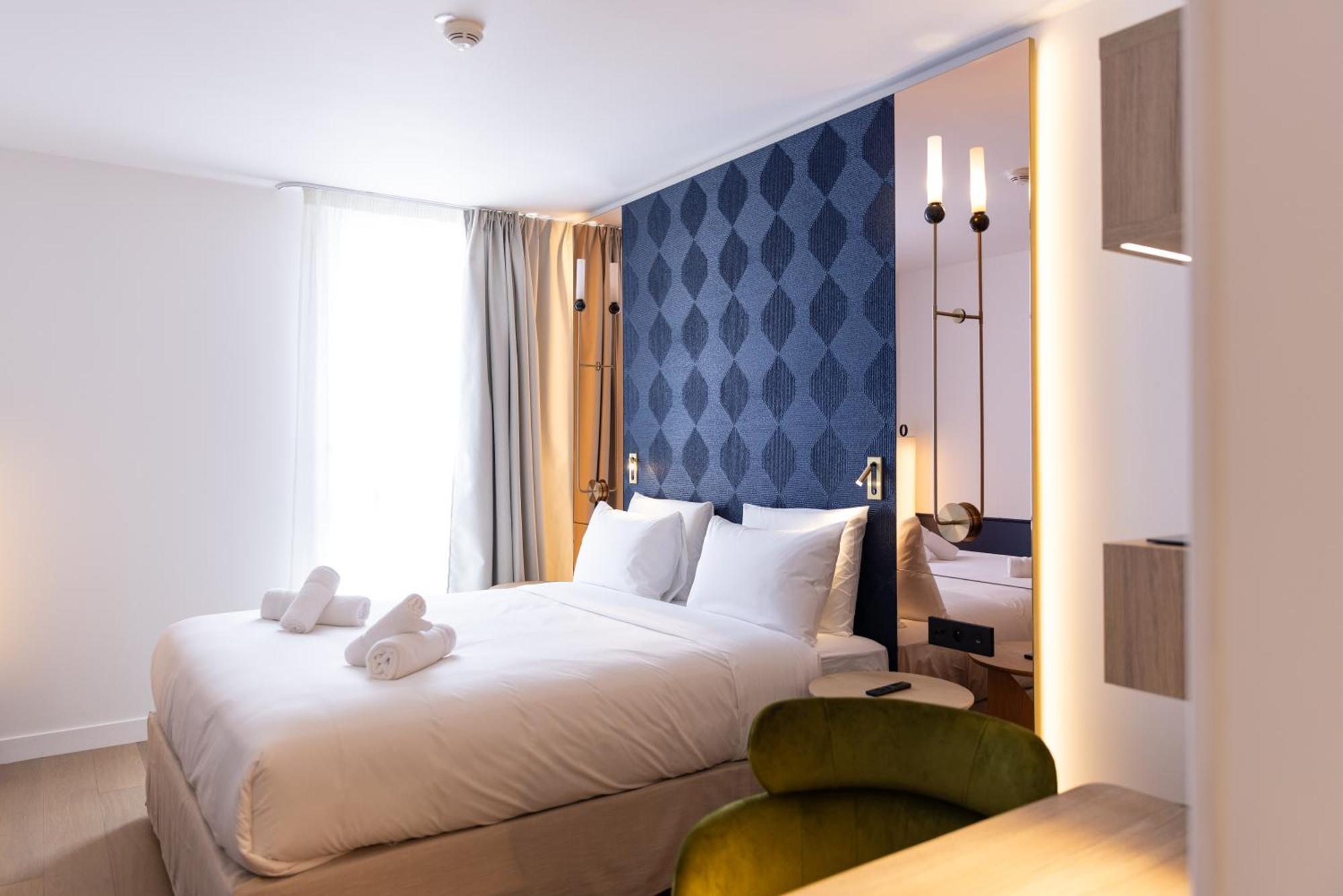 Hotel Kyriad Prestige Paris Asnieres Bagian luar foto